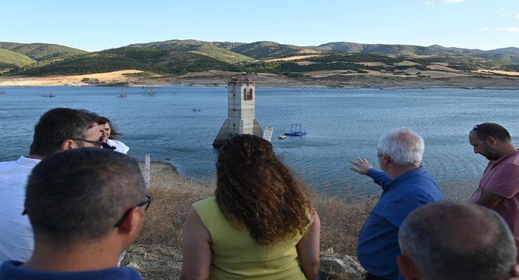 BÜYÜKŞEHİR SU İÇİN TÜM İMKÂNLARI SEFERBER EDİYOR