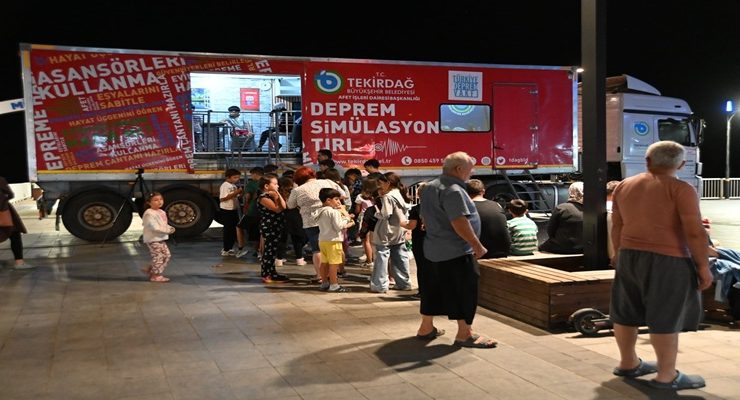 BÜYÜKŞEHİR’DEN DEPREM BİLİNCİNE ÖNEMLİ KATKI