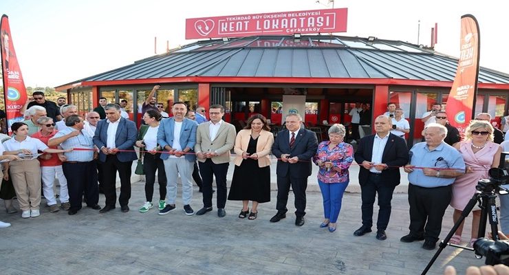 ÇERKEZKÖY KENT PARK VE KENT LOKANTASI YENİLENEN YÜZÜYLE VATANDAŞLARIN HİZMETİNE SUNULDU