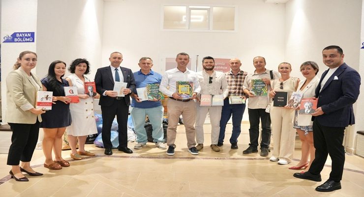 Çorlu 100. Yıl Rotary Kulübü’nden Sevgi Çarşısı’na Anlamlı Bağış