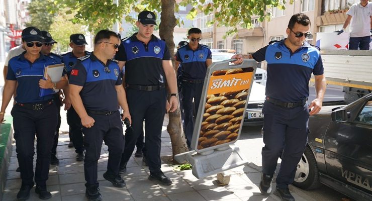 Çorlu Belediyesi’nden Kaldırım ve Yol İşgallerine Sıkı Denetim