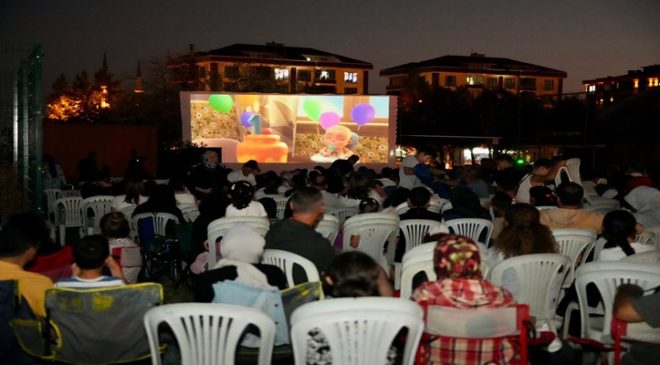 Çorlu’da Açık Hava Sinema Günler Devam Ediyor