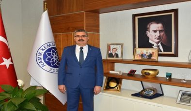 Rektör Prof. Dr. Mümin ŞAHİN’in ‘30 Ağustos Zafer Bayramı’nın 103. Yılı ve Türk Silahlı Kuvvetleri Günü’ Mesajı