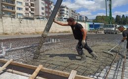 Süleymanpaşa Belediyesi Ek Hizmet Binası Ve Yaşam Kompleksinde İlk Beton Atıldı
