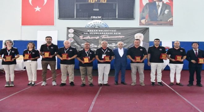 Keşan Belediyesi XX. Uluslararası Açık Satranç Turnuvası’nda Ödüller Sahiplerini Buldu