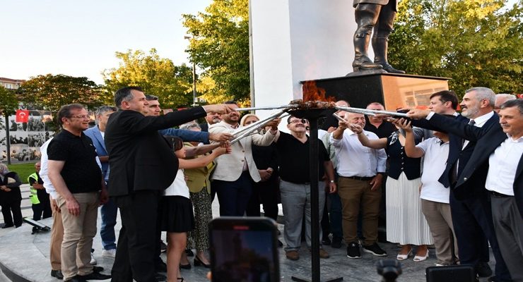 Kültür, sanat ve barış Saray’da buluştu