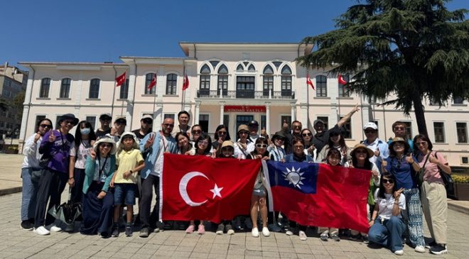 Tayvanlı Turist Kafilesinden Belediyeye Ziyaret