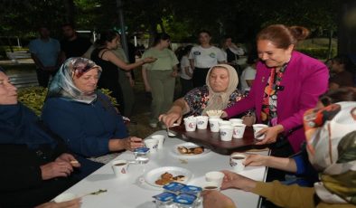 MUHABBET SİZDEN ÇAYLAR VE KAHVELER MÜGE BAŞKAN’DAN