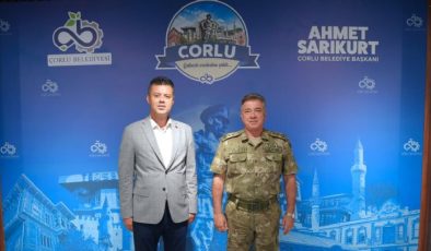 Komutanlar Alper ve Atak`tan Başkan Sarıkurt`a Veda Ziyareti