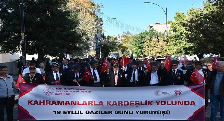 19 EYLÜL GAZİLER GÜNÜ TEKİRDAĞ’DA COŞKU VE GURURLA KUTLANDI