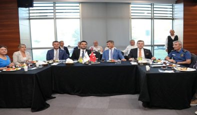 Başkan Sarıkurt Çorlu TSO Meslek Komiteleri Toplantısına Katıldı