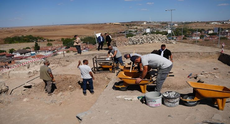 Çorlu Kalesi’ndeki Kazı Çalışmaları Hızla İlerliyor