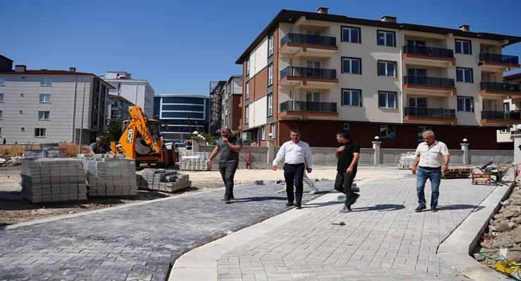 Çorlu’da Kilit Taşı ve Kaldırım Çalışmaları Hız Kesmiyor