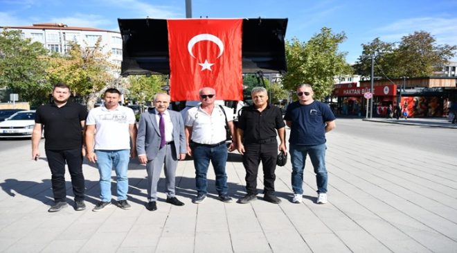 Özcan, Keşan Belediyesi’ne Yeni Kazandırılan Araçları Tanıttı