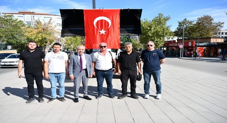 Özcan, Keşan Belediyesi’ne Yeni Kazandırılan Araçları Tanıttı