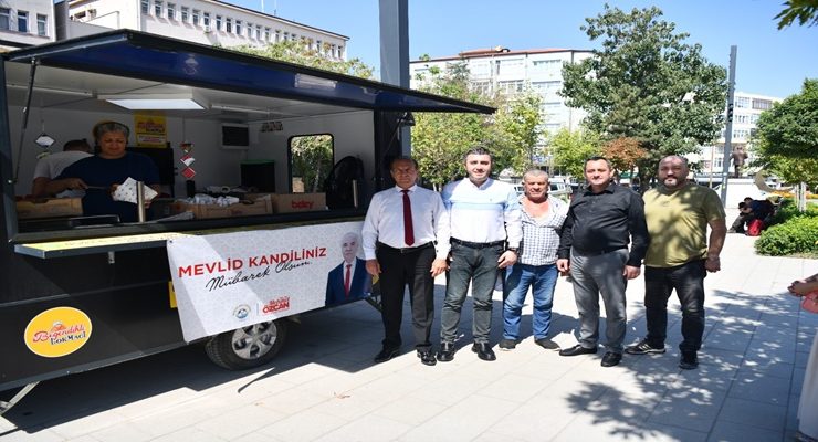Keşan Belediyesi’nden Mevlid Kandili’nde Lokma İkramı