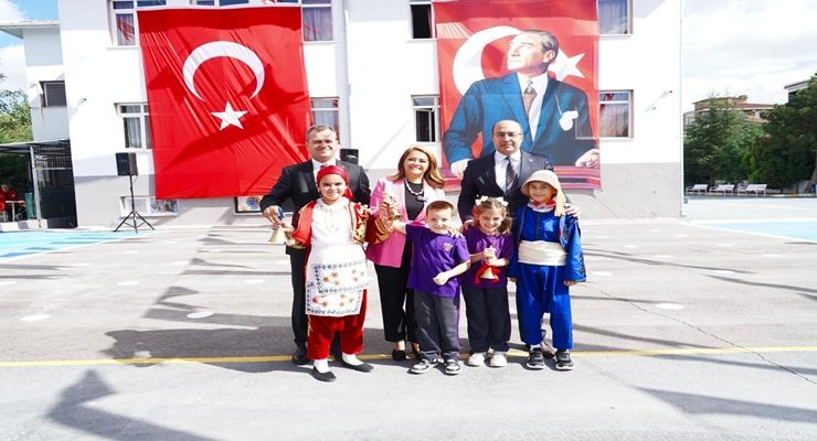İLKÖĞRETİM HAFTASI GÖSTERİLERLE KUTLANDI