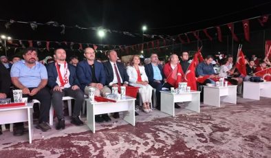 12 DEV ADAM MÜCADELELERİYLE GURUR YAŞATTI