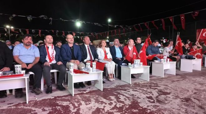 12 DEV ADAM MÜCADELELERİYLE GURUR YAŞATTI