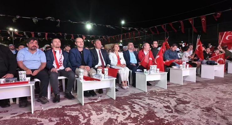 12 DEV ADAM MÜCADELELERİYLE GURUR YAŞATTI