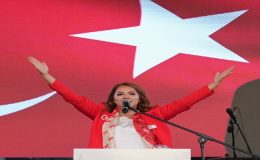 CUMHURİYETİN IŞIĞIYLA AYDINLANIYORUZ, GURURLA YÜRÜYORUZ!