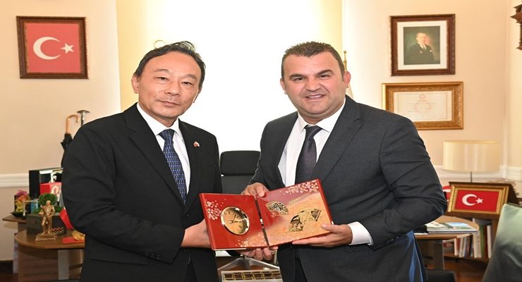 Süleymanpaşa Belediyesine Japonya Büyükelçiliğinden Arama Kurtarma Aracı Desteği