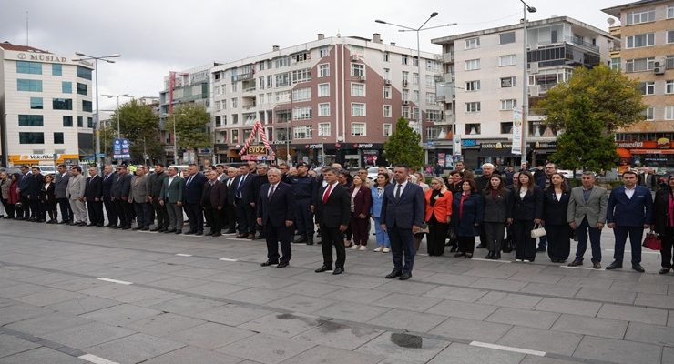 Başkan Sarıkurt’tan Demokrasinin Temel Taşı Muhtarlara Teşekkür