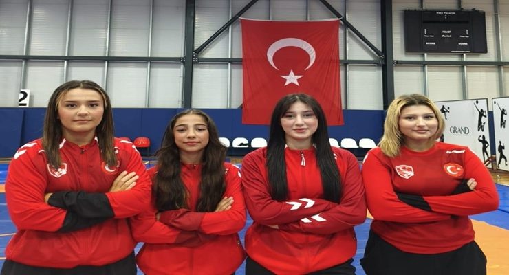 Çorlu Belediyesi Güreşçileri Balkan Şampiyonası’nda Millî Takım Forması Giyecek
