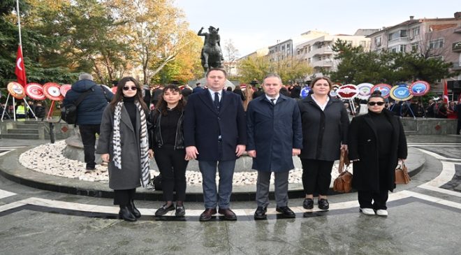 Kırklareli Ticaret ve Sanayi Odası, “Atatürk’ü Anma Günü Çelenk Sunma Töreni”ne Katıldı