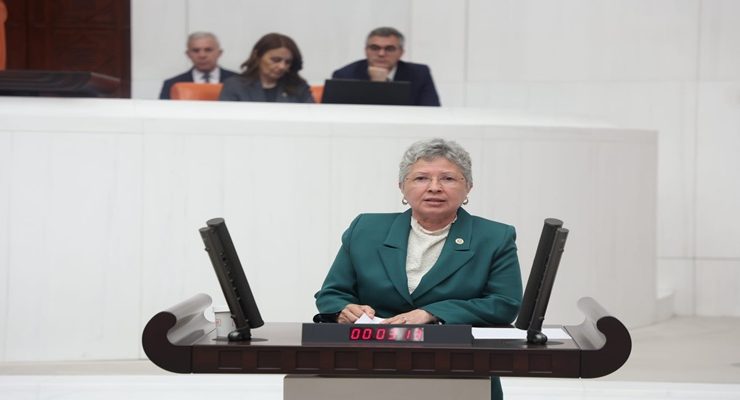 TBMM KATİP ÜYESİ VE TEKİRDAĞ MİLLETVEKİLİ NURTEN YONTAR’IN ÖĞRETMENLER GÜNÜ MESAJI