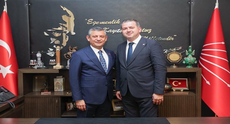 Çanakkale Kurultay Delegelerinden Genel Başkan Özgür Özel’e Ziyaret