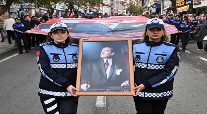 TEKİRDAĞ ATA’SINI SAYGI YÜRÜYÜŞÜYLE YÂD ETTİ