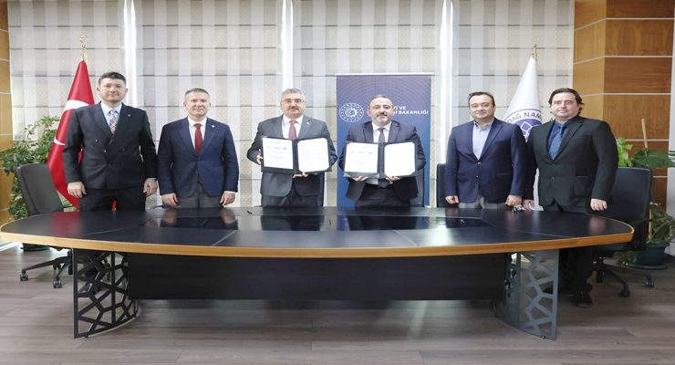 TEKİRDAĞ NKÜ İLE TRAKYA KALKINMA AJANSI ARASINDA “TÜRKİYE SİBER VATAN” SİBER GÜVENLİK EĞİTİMİ İŞ BİRLİĞİ PROTOKOLÜ İMZALANDI