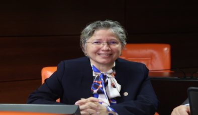 Nurten Yontar’dan 2026 Yeni Yıl Mesajı: “Umudu Örgütlemeye Devam Edeceğiz”