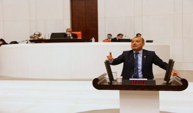 CHP VEKİLİ AYGUN:  TÜRKİYE, KİLİTLENMİŞ GİBİ. HEM S 400’DEN HEM F 35’TEN VAZGEÇMİYOR