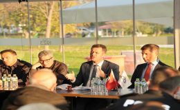 Başkan Sarıkurt Rumeli Mahallesi’nde Vatandaşları Dinledi