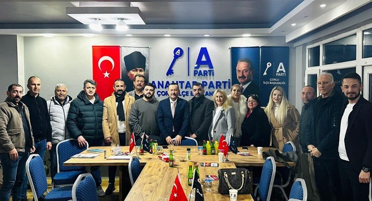 Çorlu Anahtar Partisi Teşkilatından Yoğun Mesai
