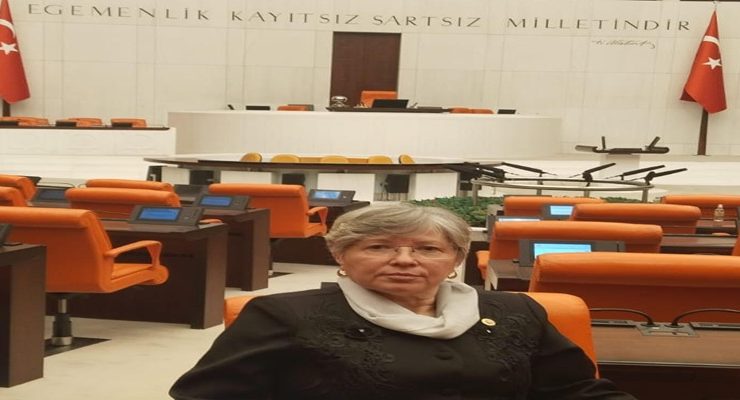 CHP’li Nurten Yontar: Emeklilerin Sesini Meclis’te Kararlılıkla Duyuruyoruz