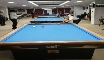 3 Bant Bilardo Heyecanı: 41 Sporcunun Katıldığı 1. Etap Müsabakaları Tamamlandı