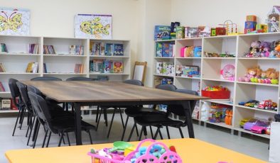 BÜYÜKŞEHİR’DEN ÇOCUKLARA FIRSAT EŞİTLİĞİ SUNAN KÜTÜPHANE