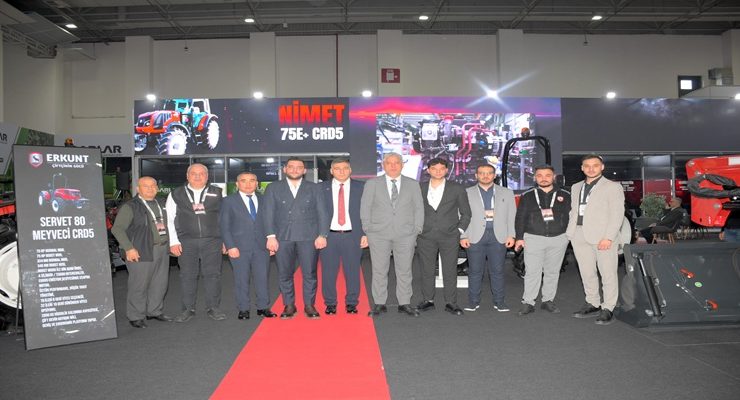 Erkunt Traktör Egeli Çiftçilere Yeniden Merhaba Dedi