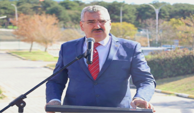 Rektör Şahin: “Sesinizi Hala Duyuyoruz Kararlılığıyla, Bilimin Rehberliğinde Çalışıyoruz”