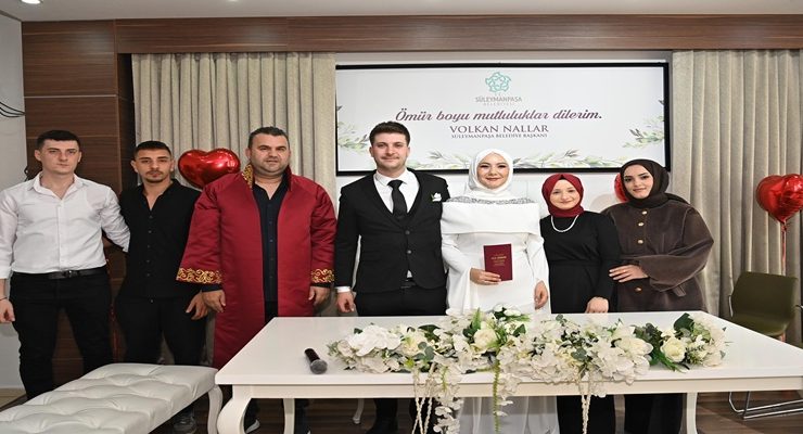 Süleymanpaşa Belediyesinden Yeni Evlenenlere 14 Şubat Sürprizi