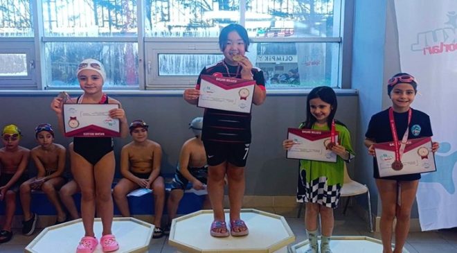 TEKİRDAĞLI MİNİK KULAÇLARDAN BÜYÜK BAŞARI