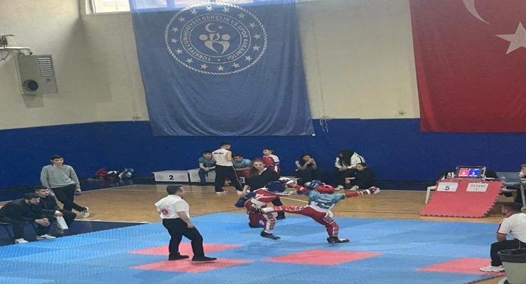 Çorlu’da Okul Sporları Kick Boks İl Seçmeleri Tamamlandı
