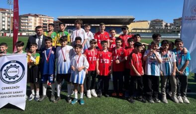 Çorlu’da Okul Sporları Puanlı Atletizm Yarışmaları Tamamlandı