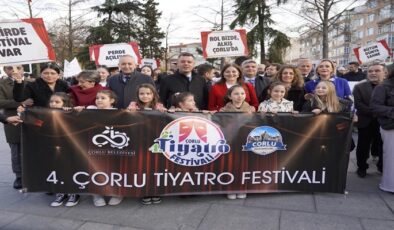 4. Çorlu Tiyatro Festivali Coşkuyla Başladı