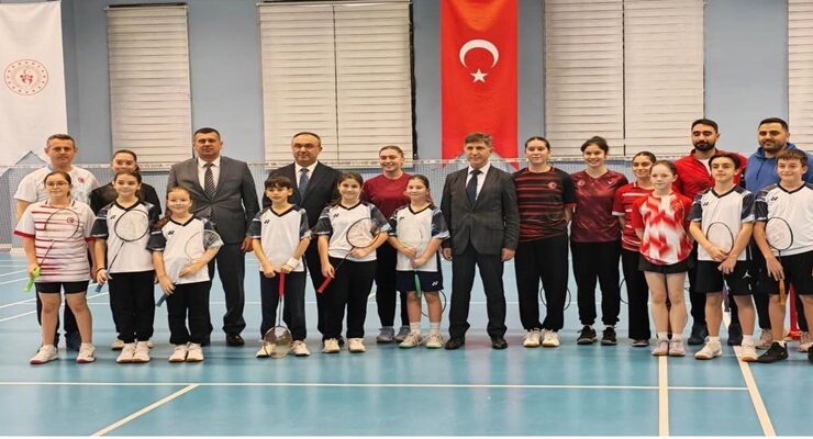 Tekirdağ Valisi Recep Soytürk ve Çorlu Kaymakamı Niyazi Erten Sporcularla Buluştu