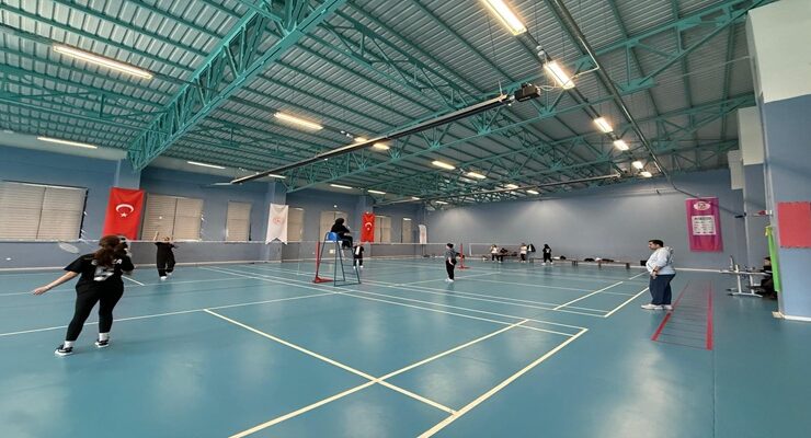 Çorlu’da Badminton Heyecanı: Şampiyonlar Belli Oldu