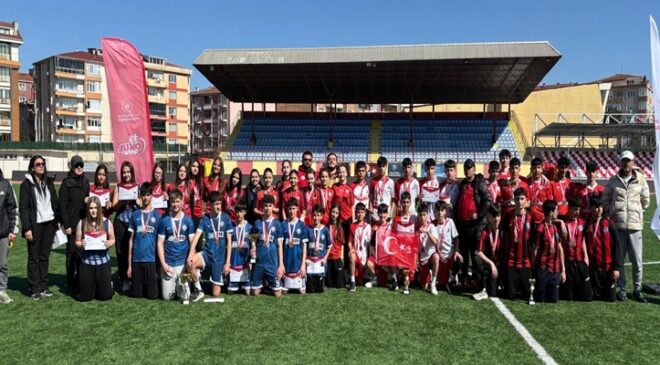 Çorlu’da Okul Sporları Puanlı Atletizm Yarışmaları Tamamlandı